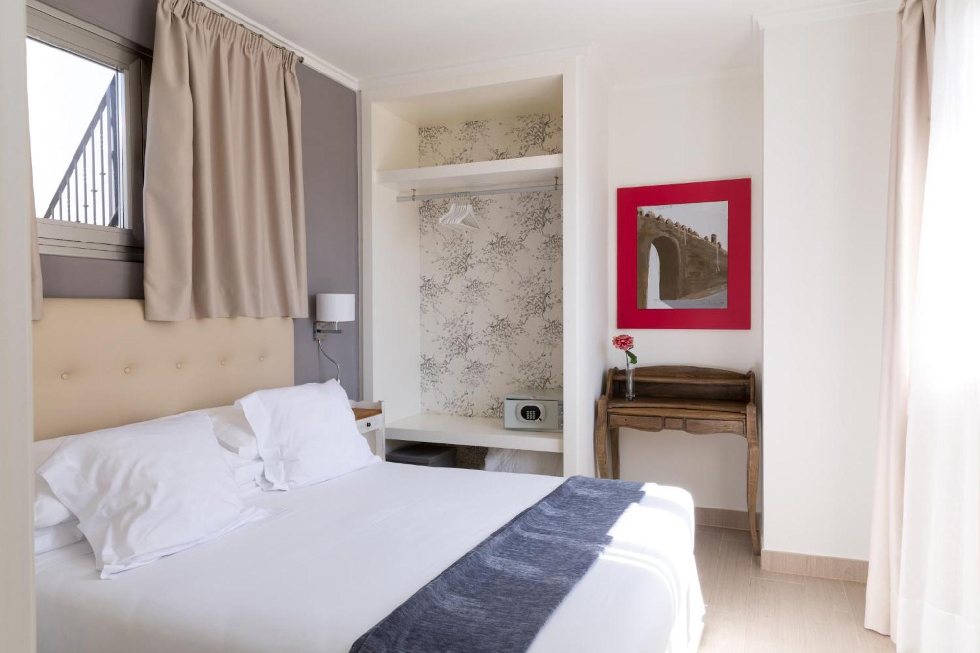 Welldone Cathedral Suites Sevilla Cameră foto